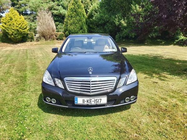 Mercedes-Benz E-Class Saloon, Diesel, 2011, Black