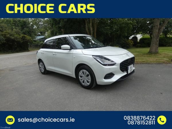Suzuki Swift Hatchback, Petrol, 2024, White