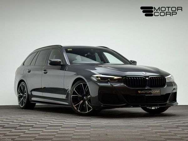 BMW 5-Series Estate, Petrol Plug-in Hybrid, 2021, Grey
