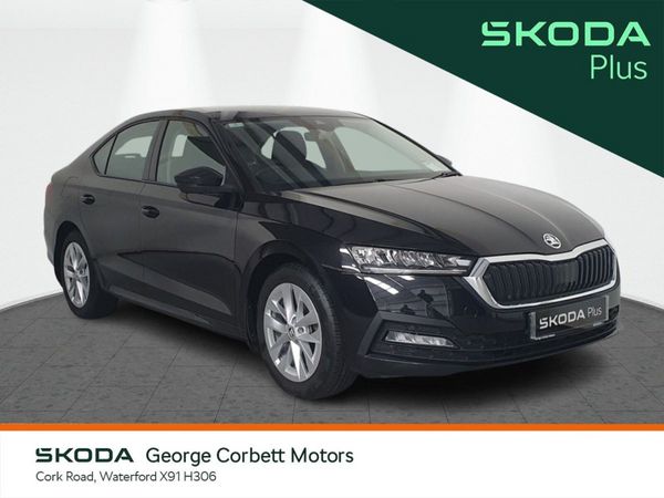 Skoda Octavia Saloon, Petrol, 2024, Black