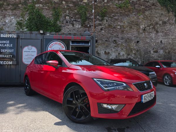 SEAT Leon Hatchback, Petrol, 2016, Red