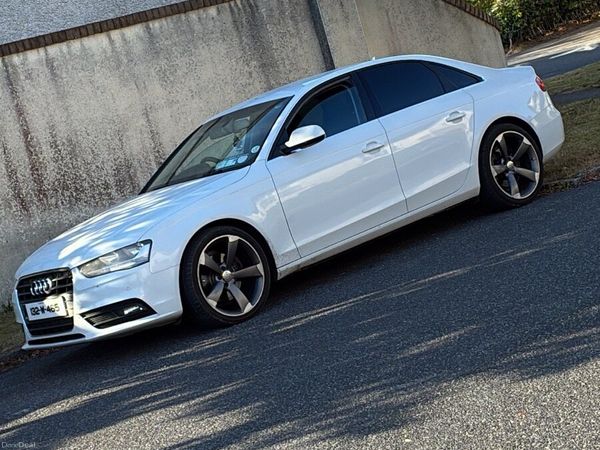 Audi A4 Saloon, Diesel, 2013, White