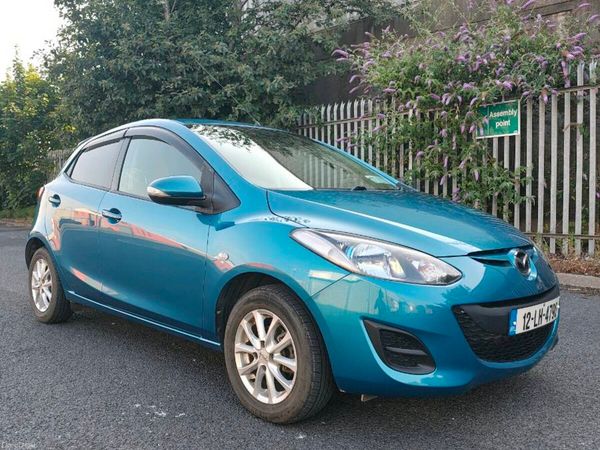 Mazda Demio MPV, Petrol, 2012, Blue