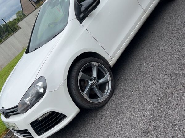 Volkswagen Golf Hatchback, Diesel, 2012, White