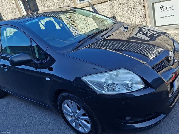 Toyota Auris Hatchback, Petrol, 2008, Black