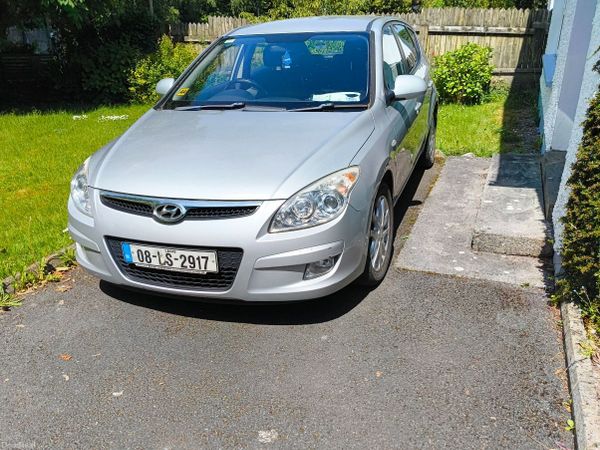 Hyundai i30 Hatchback, Diesel, 2008, Silver