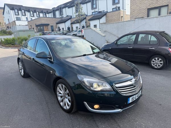 Vauxhall Insignia Hatchback, Diesel, 2015, Green