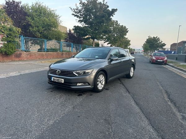 Volkswagen Passat Saloon, Diesel, 2015, Grey