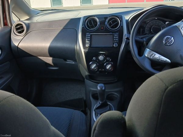 Nissan Note MPV, Petrol, 2014, Red