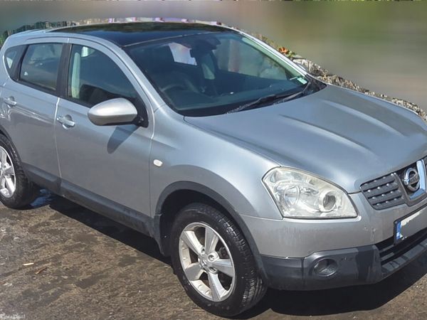 Nissan Qashqai Hatchback, Diesel, 2010, Silver