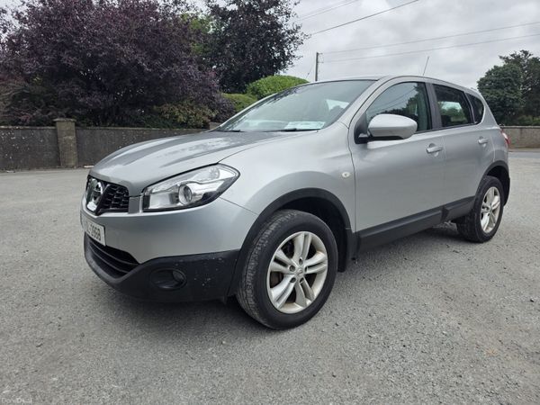 Nissan Qashqai Hatchback, Diesel, 2011, Silver