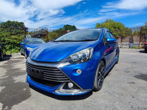 Toyota Aqua Hatchback, Petrol Hybrid, 2014, Blue