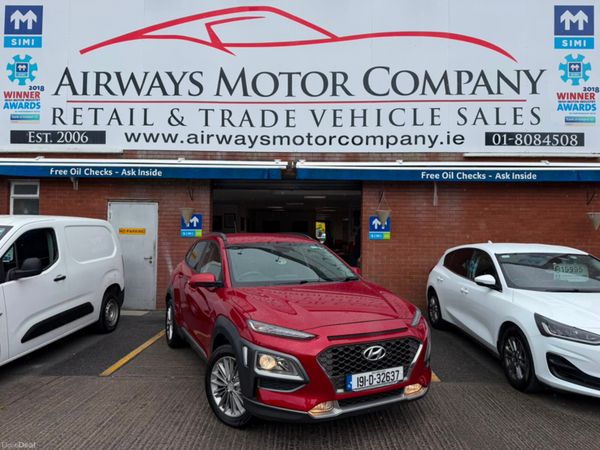 Hyundai KONA MPV, Petrol, 2019, Red