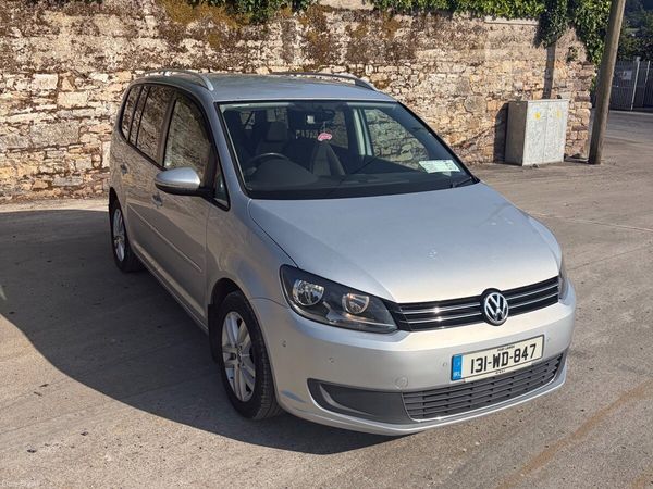 Volkswagen Touran MPV, Diesel, 2013, Silver