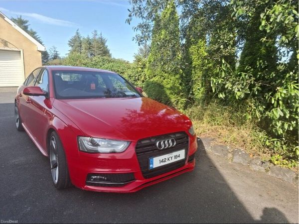 Audi A4 Saloon, Diesel, 2014, Red