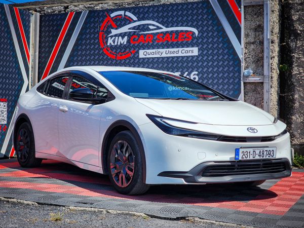 Toyota Prius Hatchback, Petrol Hybrid, 2023, White