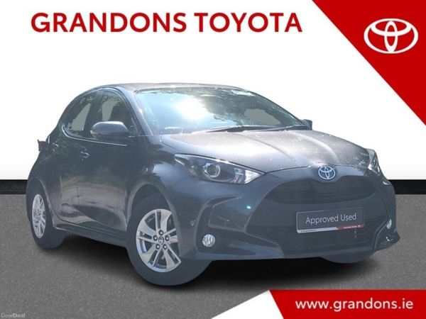 Toyota Yaris Hatchback, Petrol Hybrid, 2026, Grey