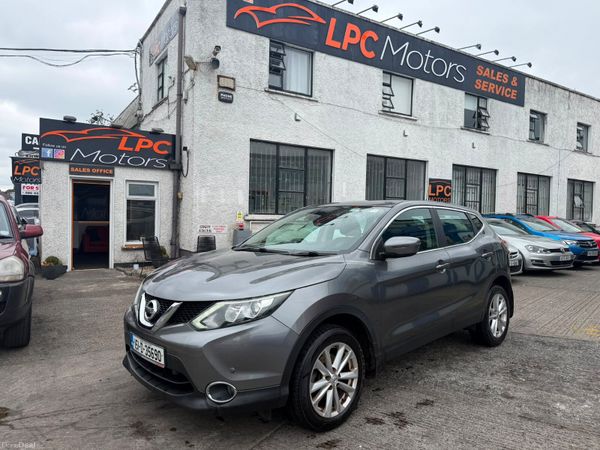 Nissan Qashqai Hatchback, Petrol, 2015, Grey