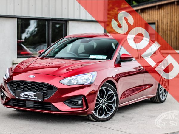 Ford Focus Hatchback, Diesel, 2019, Red