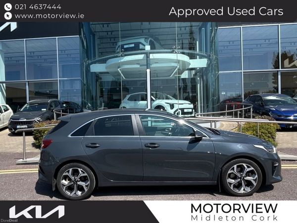 Kia Ceed Hatchback, Petrol, 2019, Grey