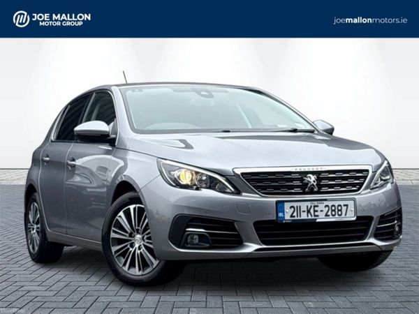 Peugeot 308 Hatchback, Petrol, 2021, Grey