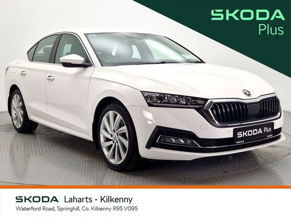 Skoda Octavia Saloon, Petrol, 2023, White