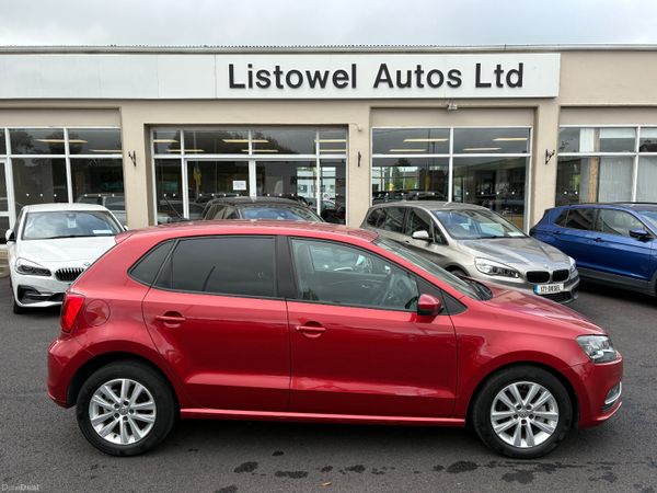 Volkswagen Polo Hatchback, Petrol, 2017, Red