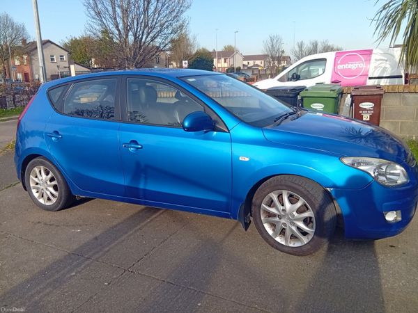 Hyundai i30 Hatchback, Diesel, 2010, Blue