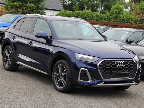 Audi Q5 SUV, Diesel, 2021, Blue
