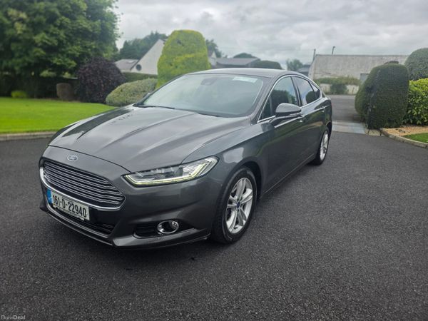 Ford Mondeo Hatchback, Diesel, 2016, Grey