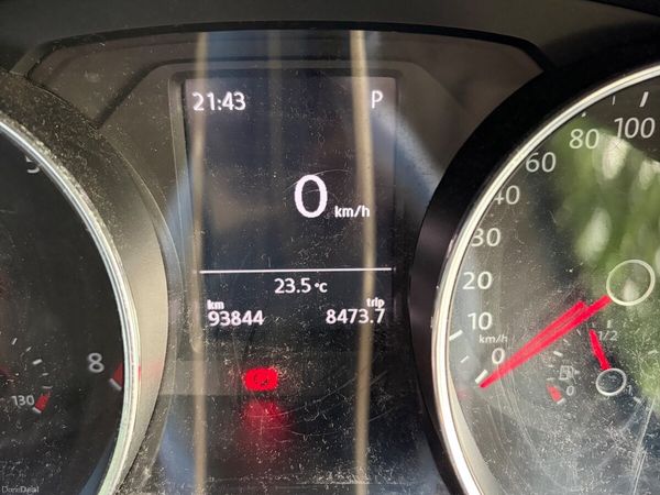 Volkswagen Polo Hatchback, Petrol, 2015, Blue