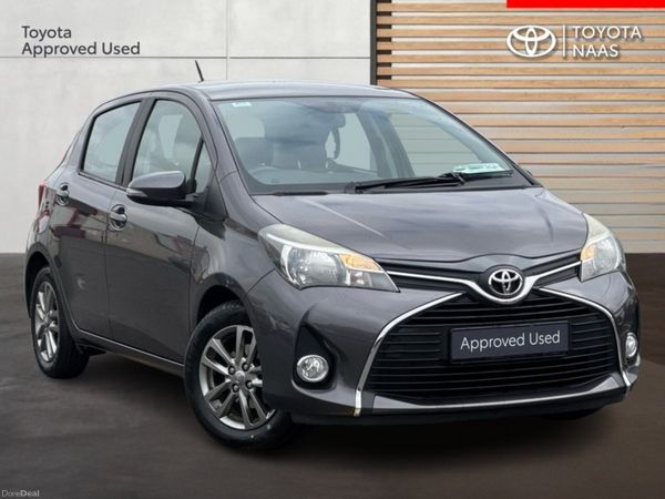 Toyota Yaris Hatchback, Petrol, 2017, Grey