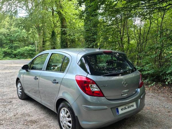 Opel Corsa Hatchback, Petrol, 2010, Silver