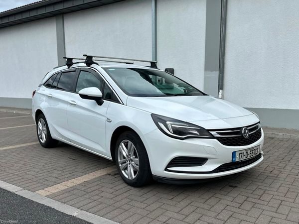 Vauxhall Astra Estate, Diesel, 2017, White