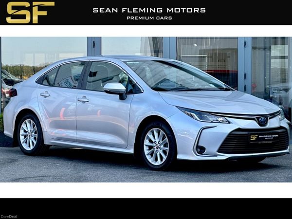 Toyota Corolla Saloon, Petrol Hybrid, 2019, Grey