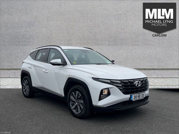 Hyundai Tucson MPV, Petrol Hybrid, 2024, White