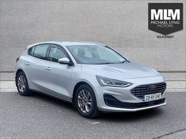 Ford Focus Hatchback, Petrol, 2023, Silver