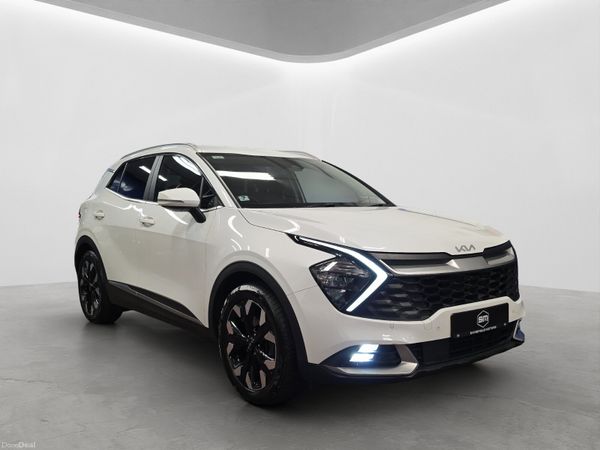 Kia Sportage SUV, Petrol Plug-in Hybrid, 2023, White