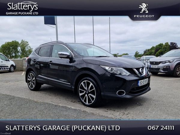 Nissan Qashqai SUV, Diesel, 2015, Black