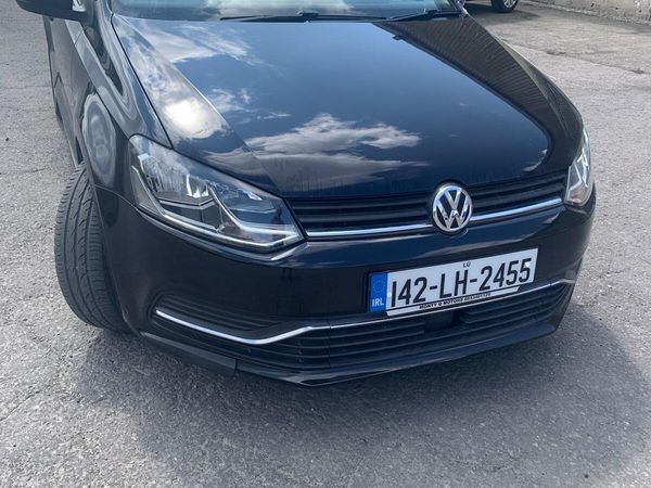 Volkswagen Polo Hatchback, Petrol, 2014, Black