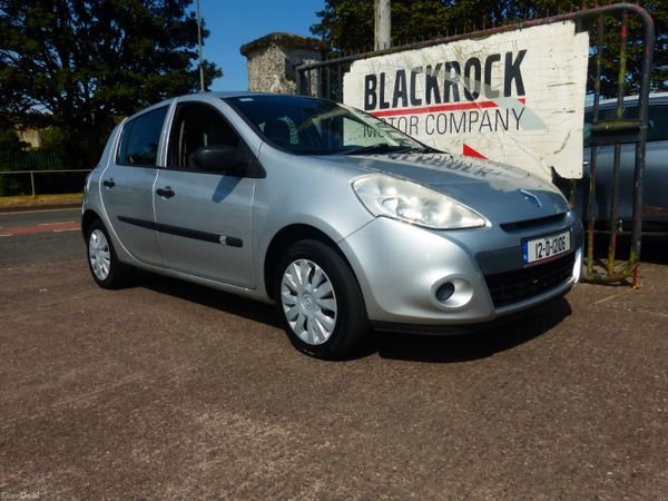 Renault Clio Hatchback, Ethanol Petrol, 2012, Silver