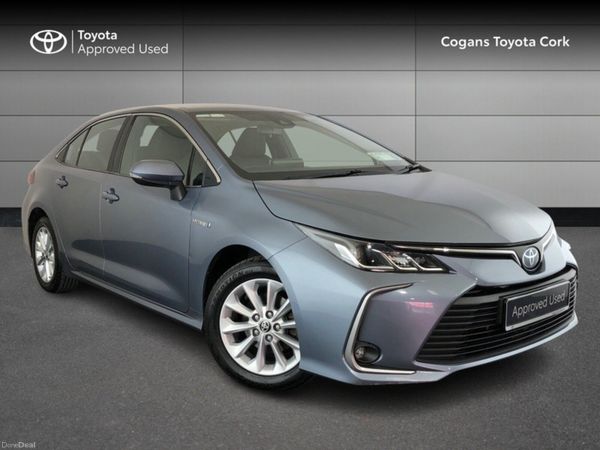 Toyota Corolla Saloon, Petrol Hybrid, 2020, Grey