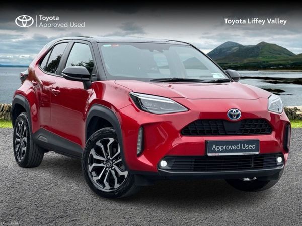 Toyota Yaris Cross Hatchback, Petrol Hybrid, 2023, Red