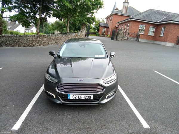 Ford Mondeo Hatchback, Diesel, 2016, Grey