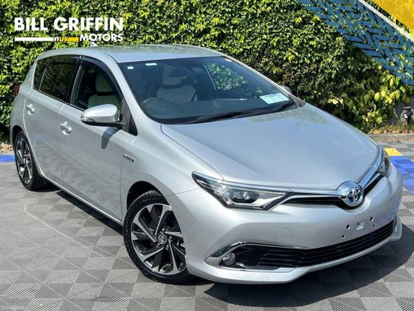 Toyota Auris Hatchback, Petrol Hybrid, 2017, Silver