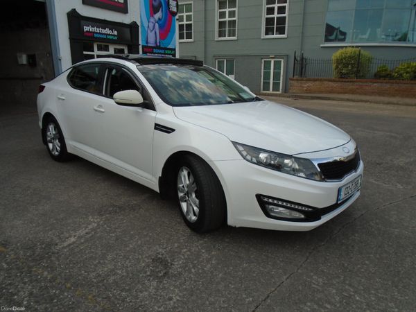 Kia Optima Saloon, Diesel, 2013, White