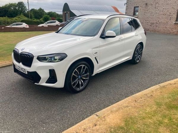 BMW X3 SUV, Petrol Hybrid, 2022, White