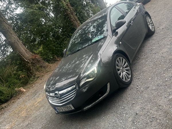 Opel Insignia Hatchback, Diesel, 2015, Grey