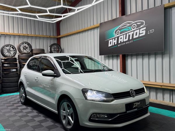 Volkswagen Polo Hatchback, Petrol, 2016, White