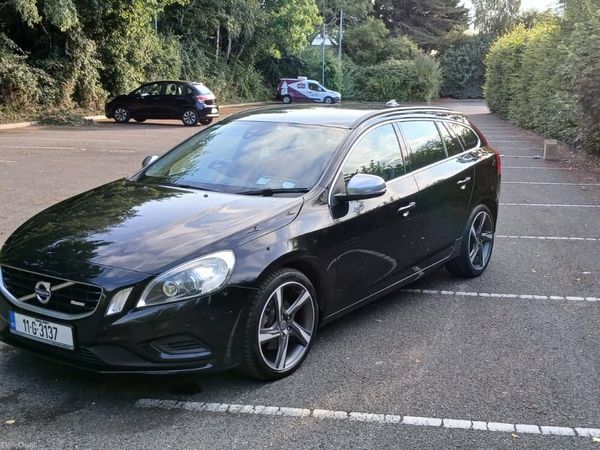 Volvo V60 Estate, Diesel, 2011, Black